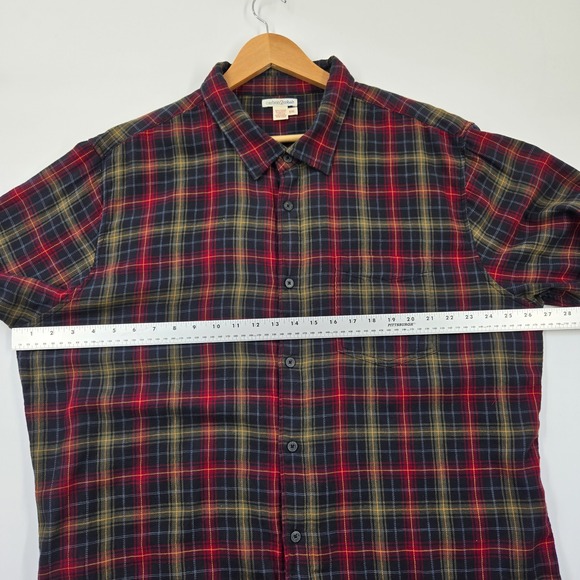 Carbon2Cobalt Mens XXL 2XL Flannel Shirt Plaid Long Sleeve Button Up Christmas - Picture 5 of 6